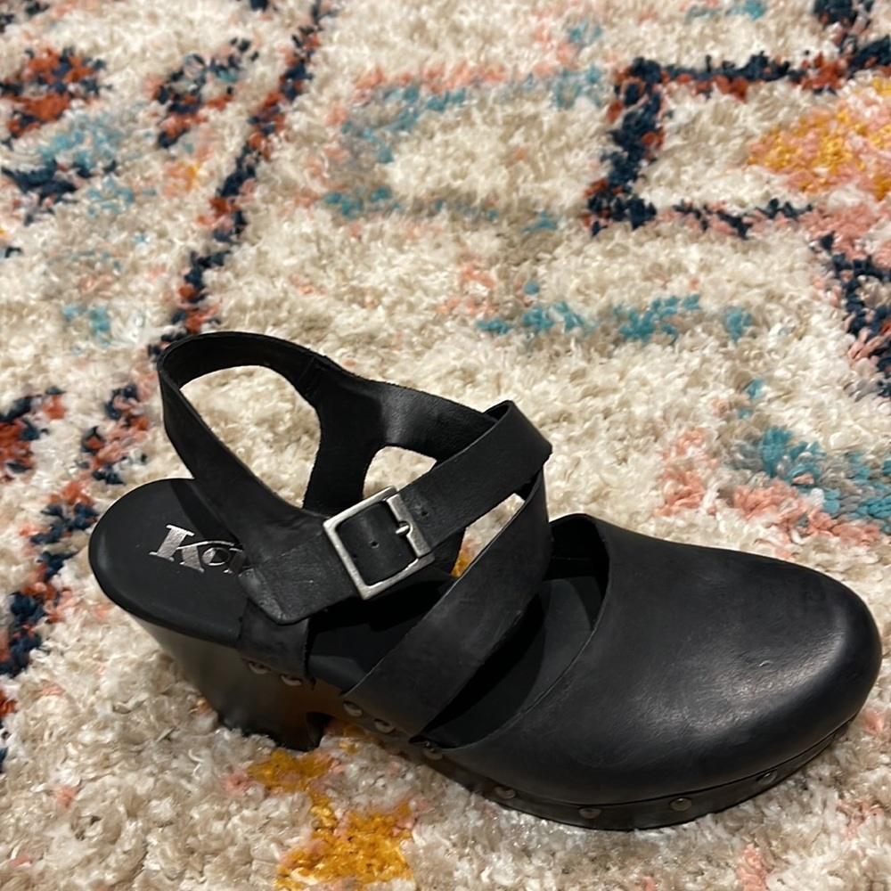 Korks Never Warn - image 2